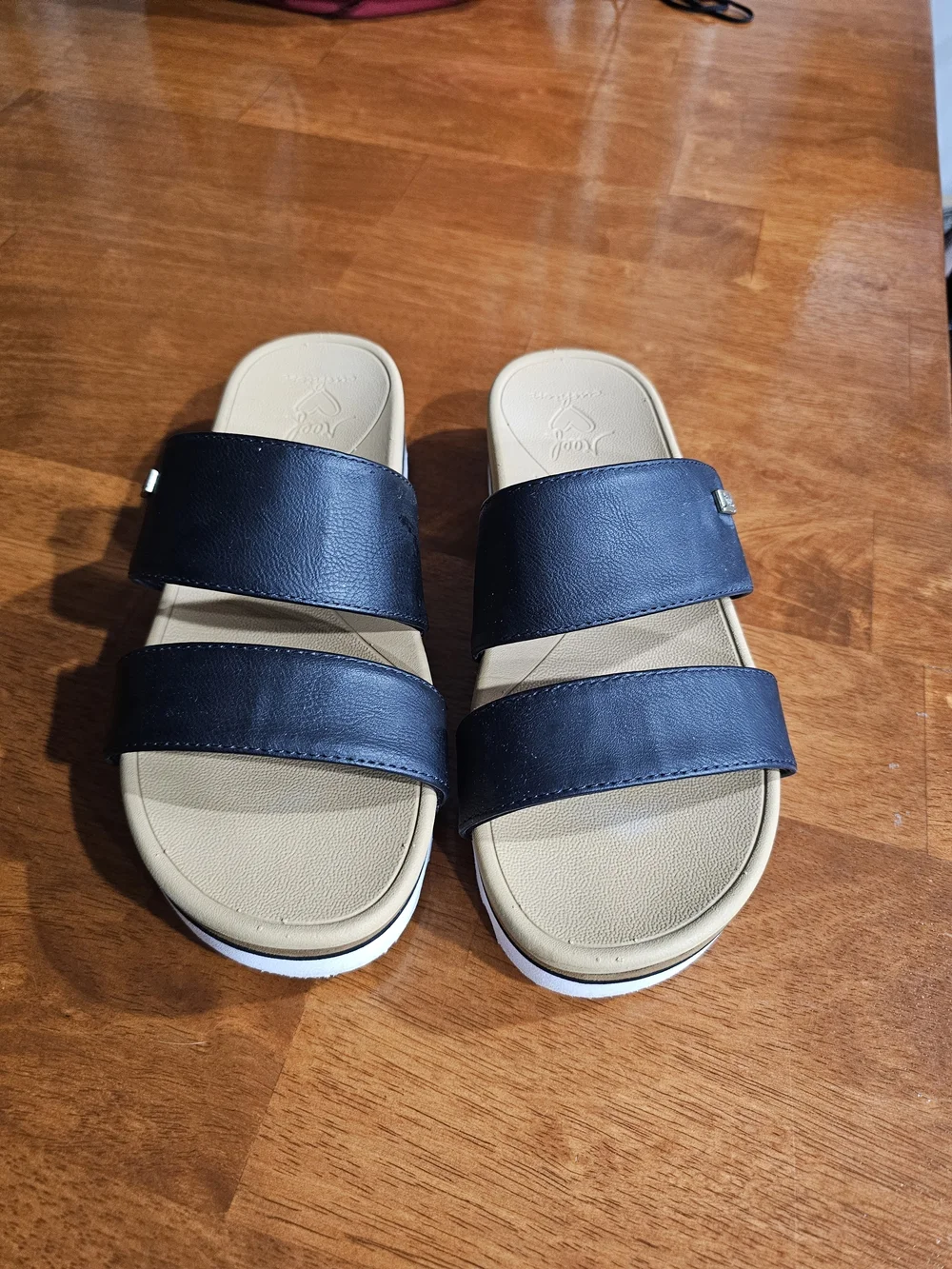 Reef omfort Slide Sandal - Black and Tan Womens Size 6